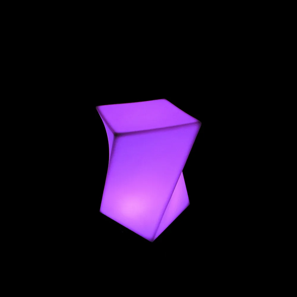 Marquee 4 Hire By Inventiva Creative Studio Twisted Cube Stool 2.jpg